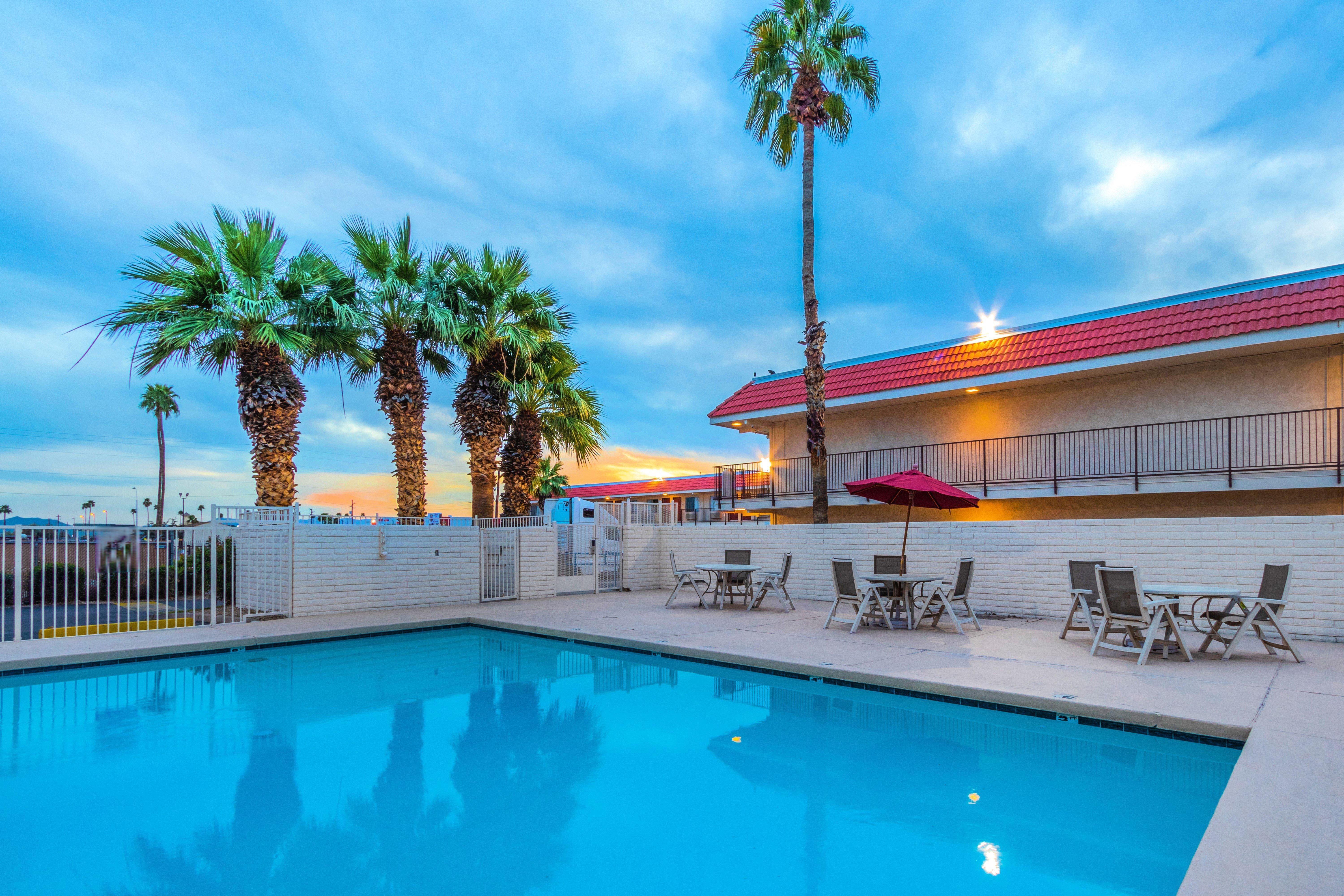 Red Roof Inn Phoenix- Midtown Exterior foto