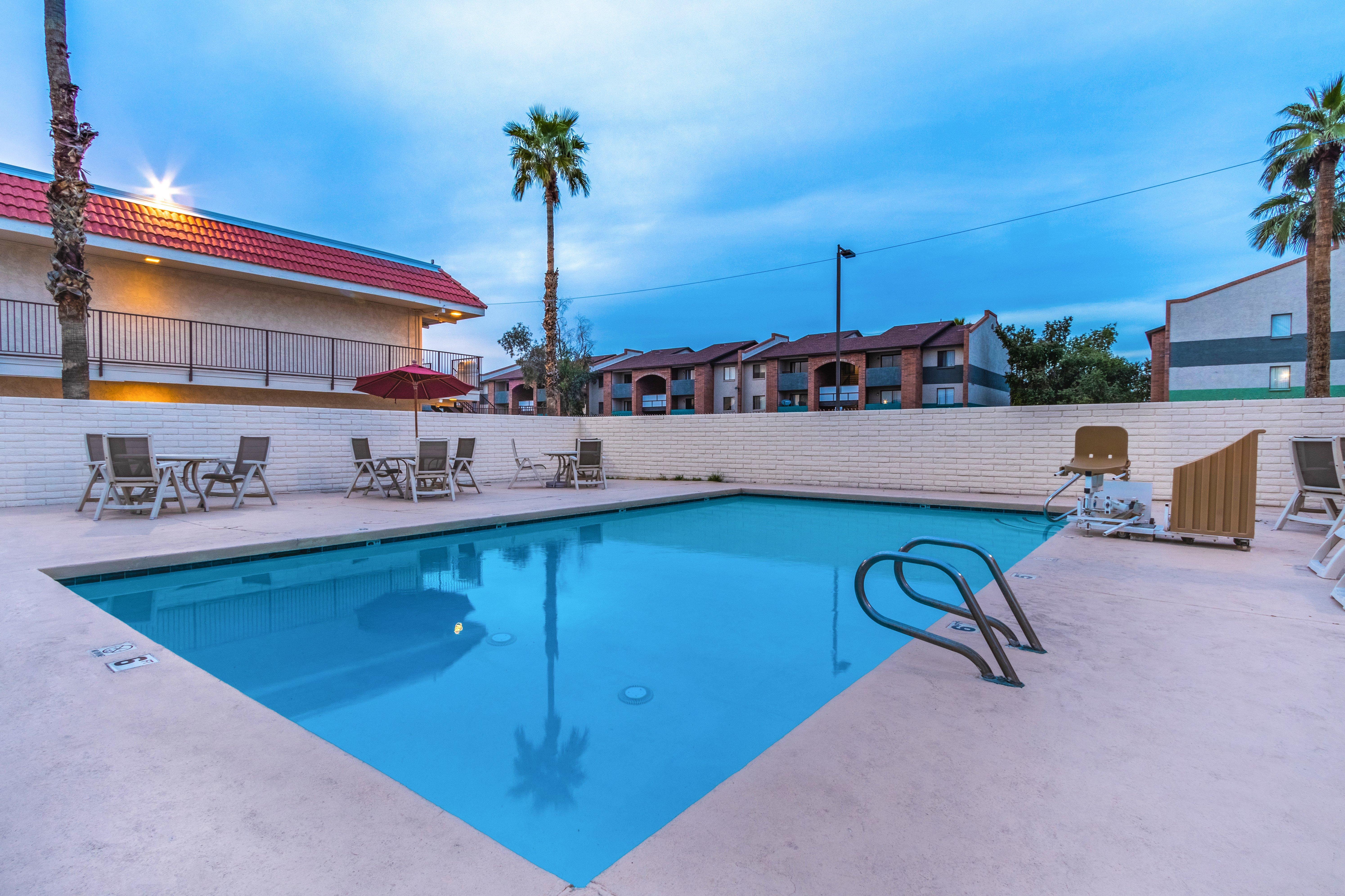 Red Roof Inn Phoenix- Midtown Exterior foto
