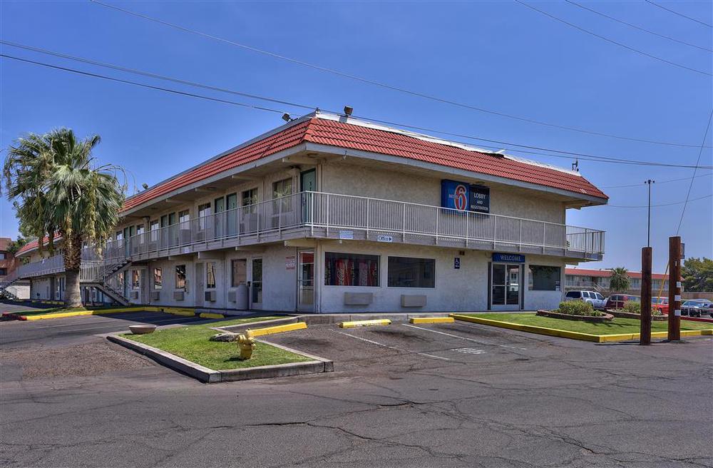 Red Roof Inn Phoenix- Midtown Exterior foto